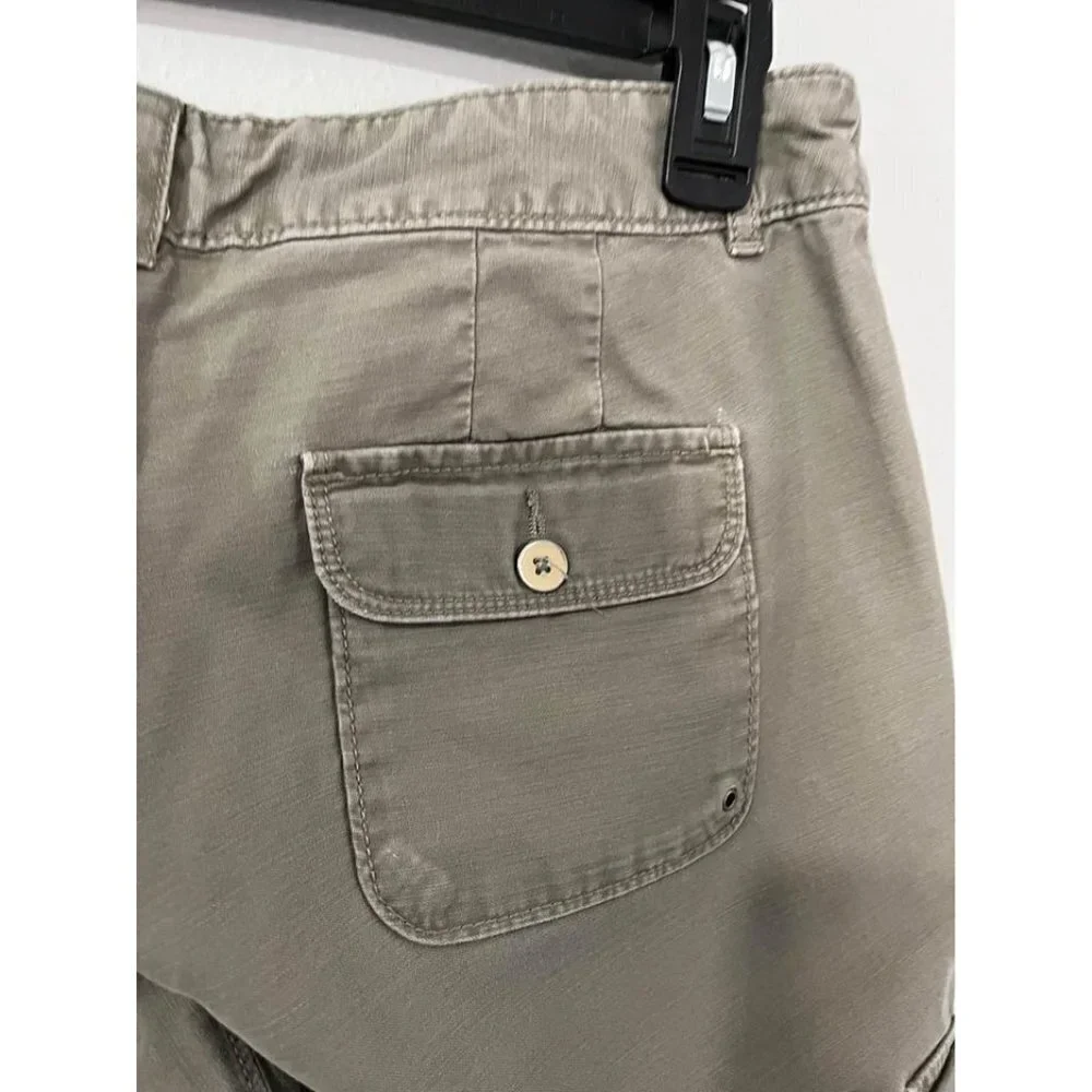 Women's Eddie Bauer Cargo Pants Size 8